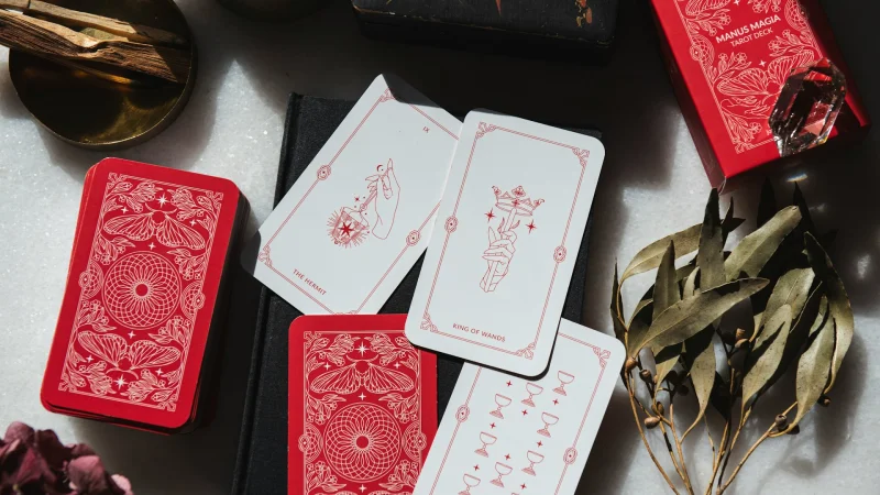 Online Psychic Chat for Love, Tarot, and Spiritual Guidance