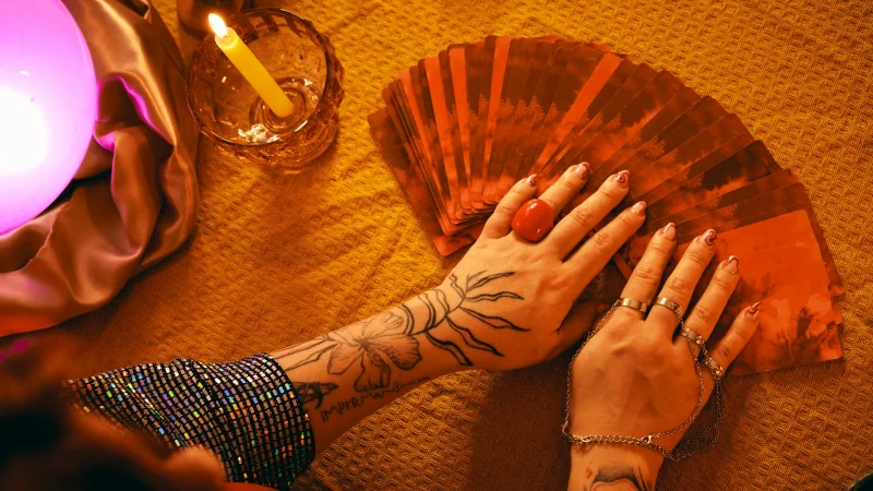 What Questions Can You Ask During an Online Psychic Reading