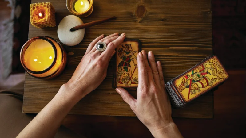Love Psychic Readings: What to Expect From Your Session