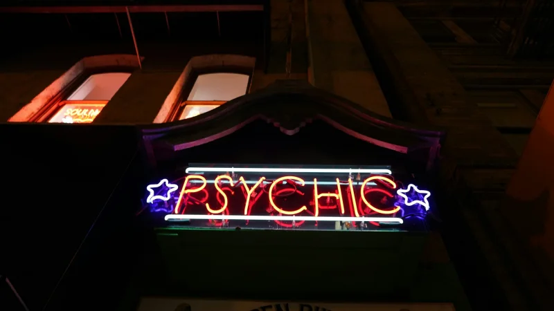 How to Choose the Best Psychic Chat Services Online