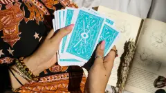 Online Psychic Chat, Love Guidance, and Tarot Readings