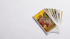 Online Psychic Chat for Love, Tarot, and Spiritual Guidance